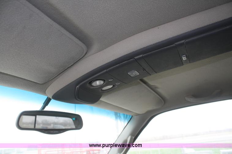 image for item F2705 1998 Chevrolet Silverado K2500 Extended Cab pickup truck