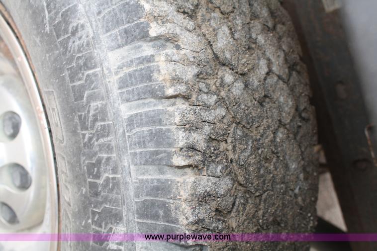 image for item F2705 1998 Chevrolet Silverado K2500 Extended Cab pickup truck