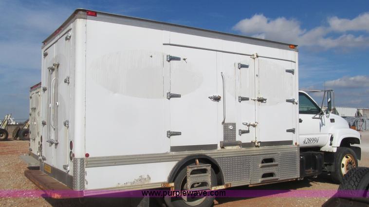 image for item F3055 1999 GMC C6500 refrigerated box truck