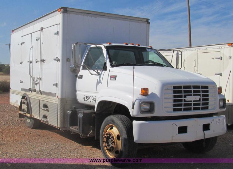 image for item F3055 1999 GMC C6500 refrigerated box truck