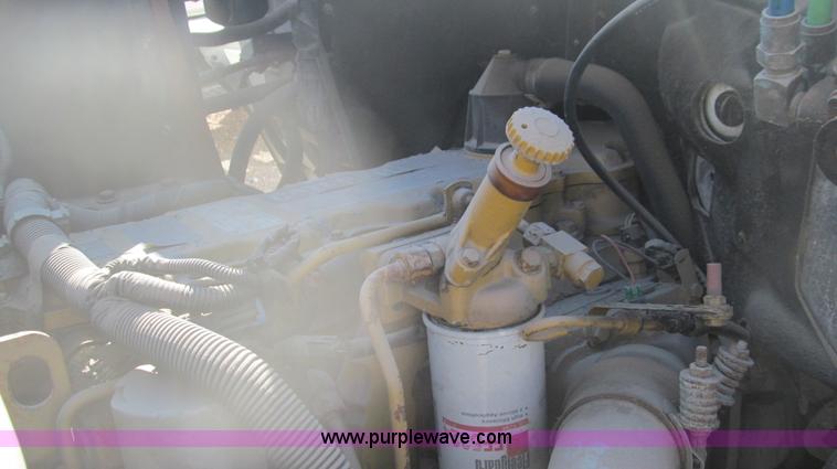 image for item F3055 1999 GMC C6500 refrigerated box truck