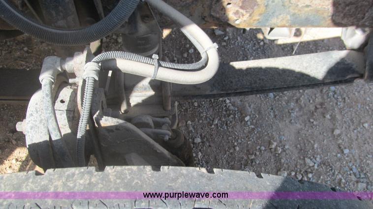 image for item F3055 1999 GMC C6500 refrigerated box truck