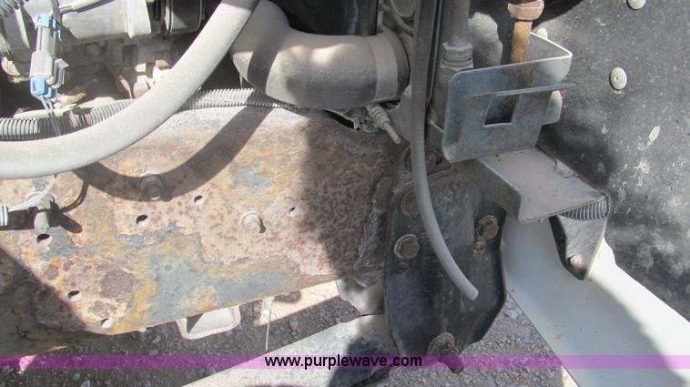 image for item F3055 1999 GMC C6500 refrigerated box truck