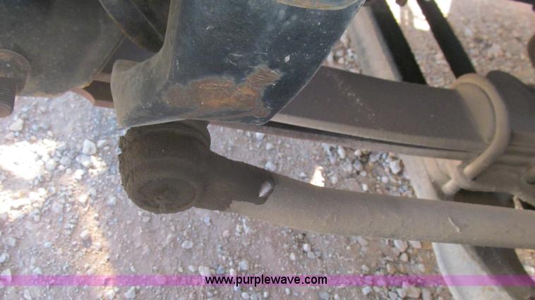 image for item F3055 1999 GMC C6500 refrigerated box truck