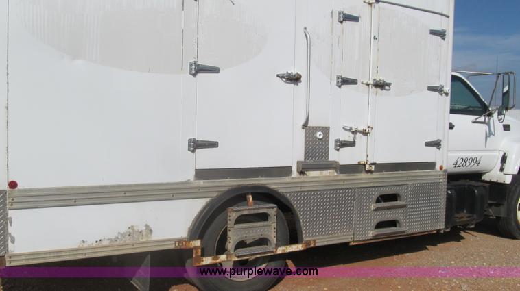 image for item F3055 1999 GMC C6500 refrigerated box truck