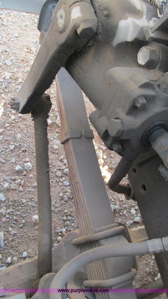 image for item F3056 1998 International 4700 refrigerated box truck