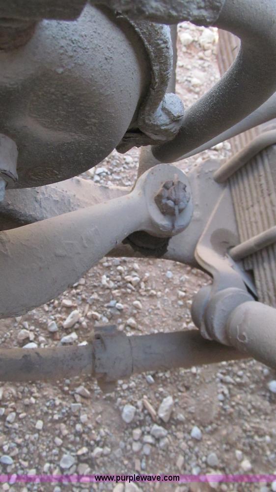 image for item F3056 1998 International 4700 refrigerated box truck