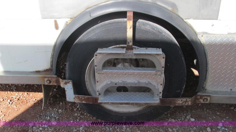 image for item F3056 1998 International 4700 refrigerated box truck