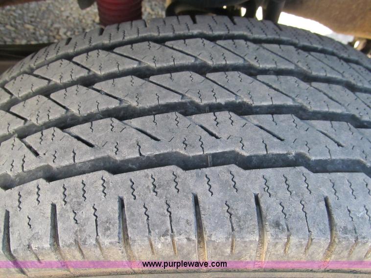 image for item F3062 2006 Ford F250 Lariat Super Duty FX4 SuperCab pickup truck