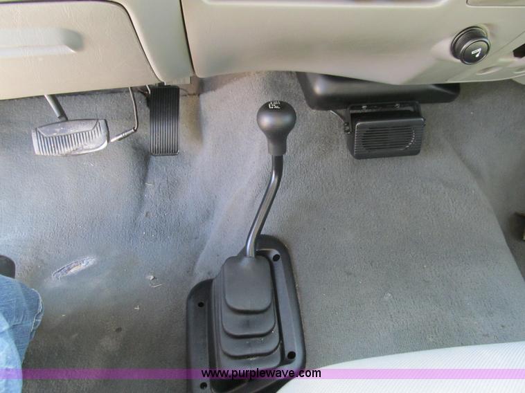 image for item F3062 2006 Ford F250 Lariat Super Duty FX4 SuperCab pickup truck