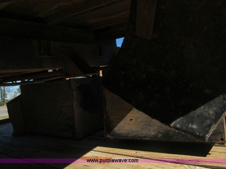 image for item F3063 Cannon ball bale bed