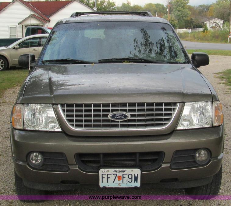image for item F4613 2002 Ford Explorer Limited SUV