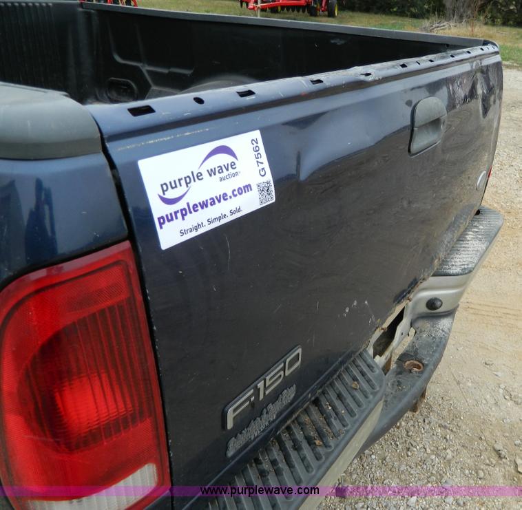 image for item G7562 2002 Ford F150 XLT SuperCab pickup truck