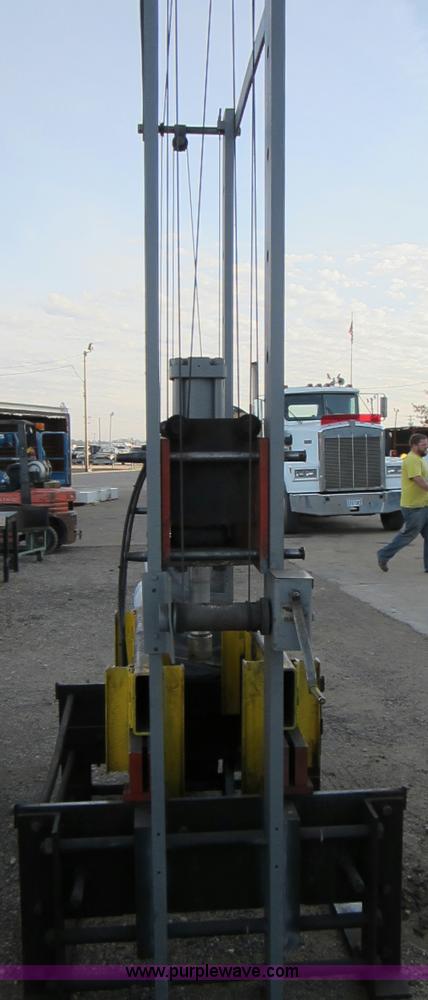 image for item G7565 OTC 25 ton shop press