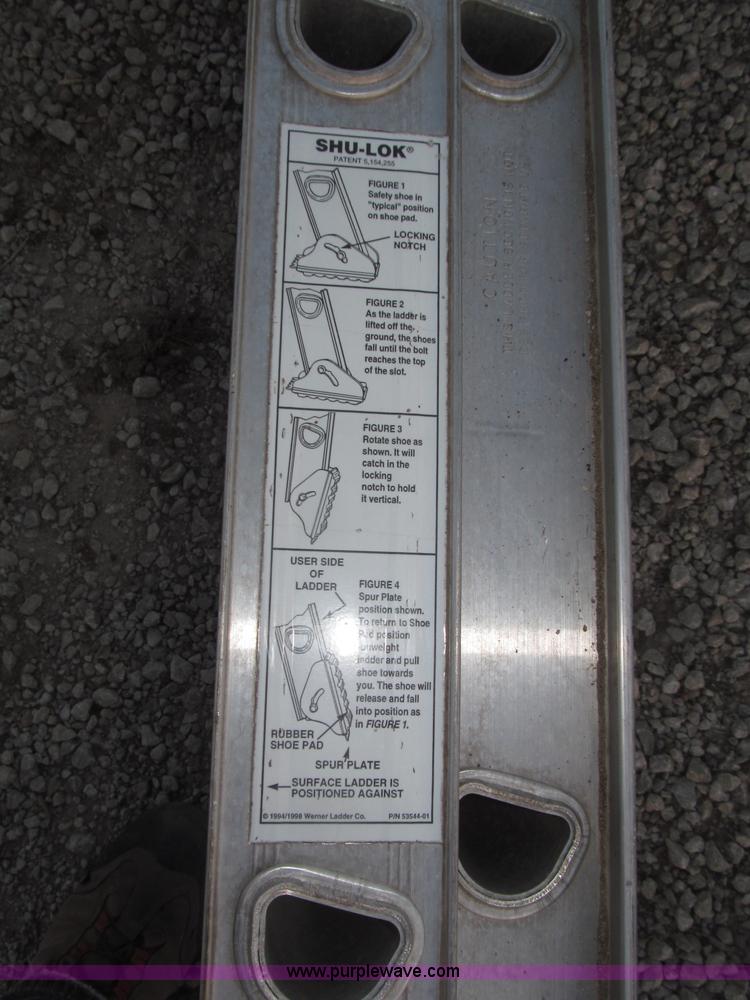 image for item K9603 Werner D1328-2 28' aluminum ladder