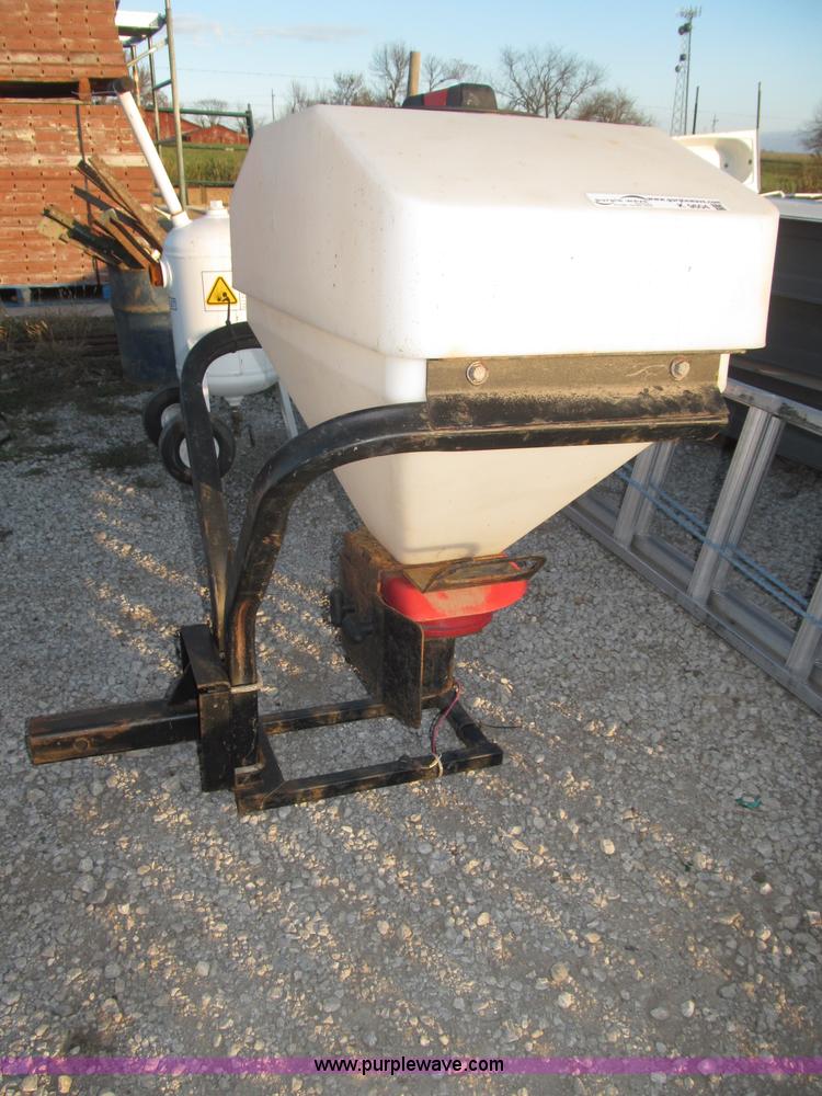 image for item K9604 Tongue mounted spreader