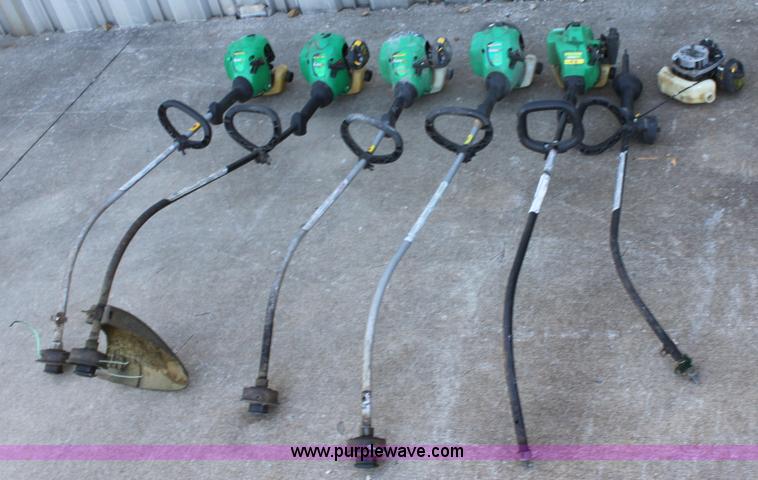 image for item R9903 (5) Featherlite weedeaters