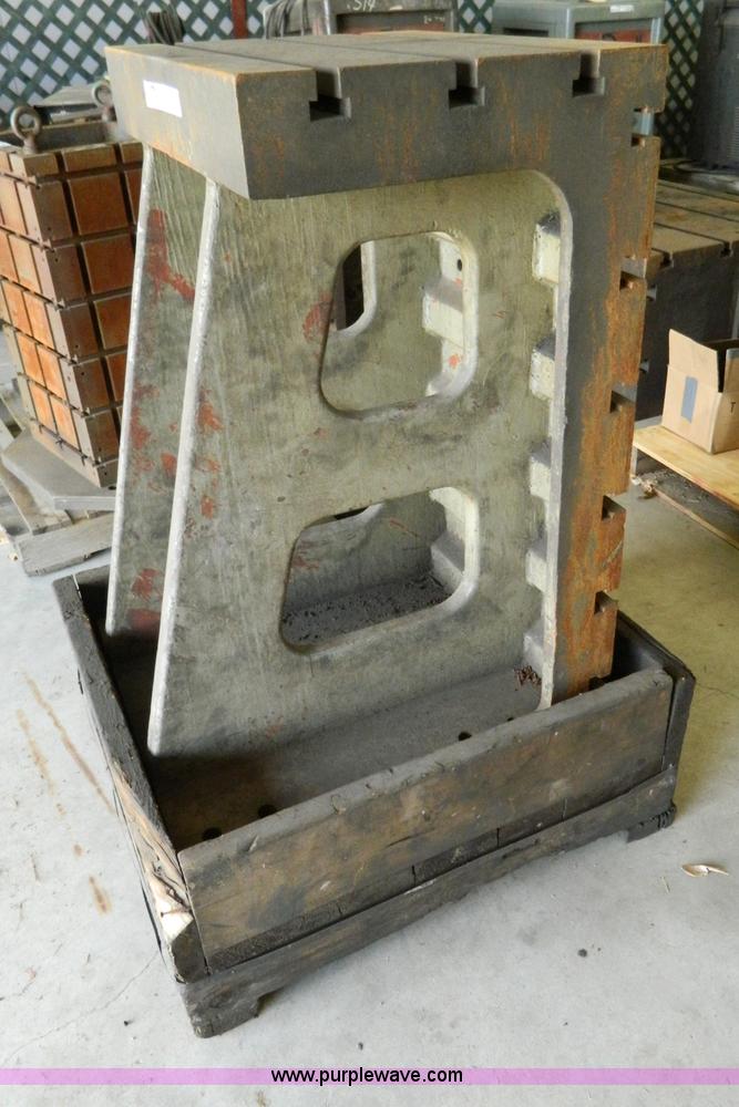 image for item S9126 Angle plate