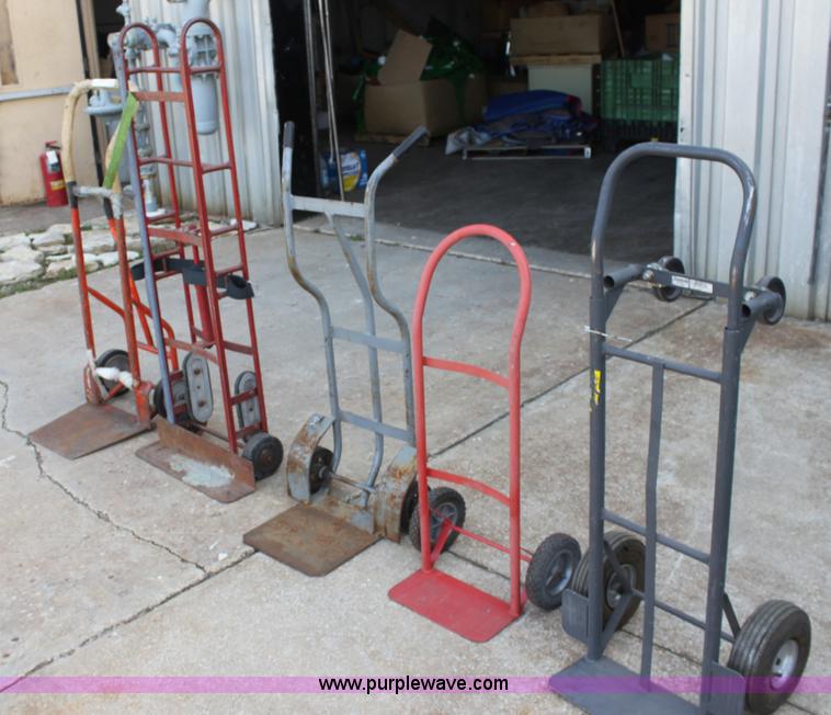 image for item V9324 (5) assorted dollies