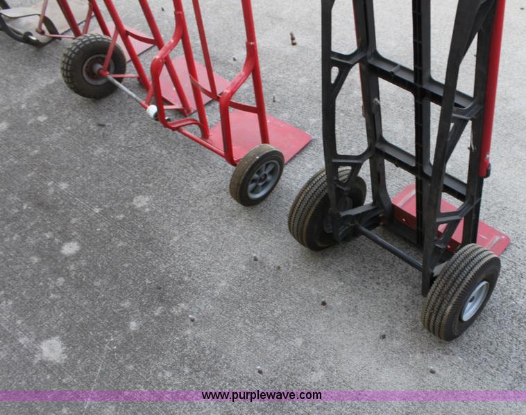 image for item V9327 (5) assorted dollies