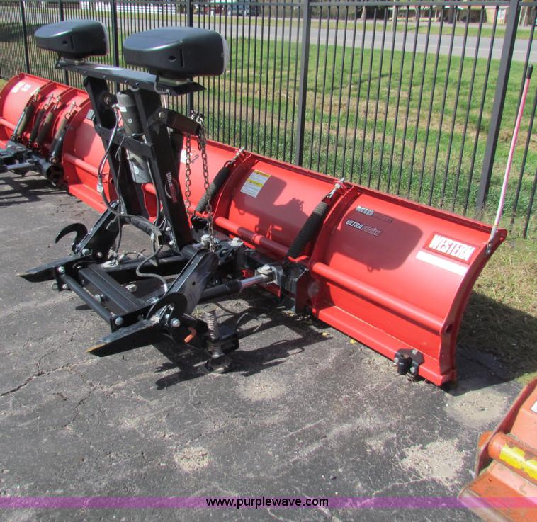 image for item V9359 Western 7.5' snow plow