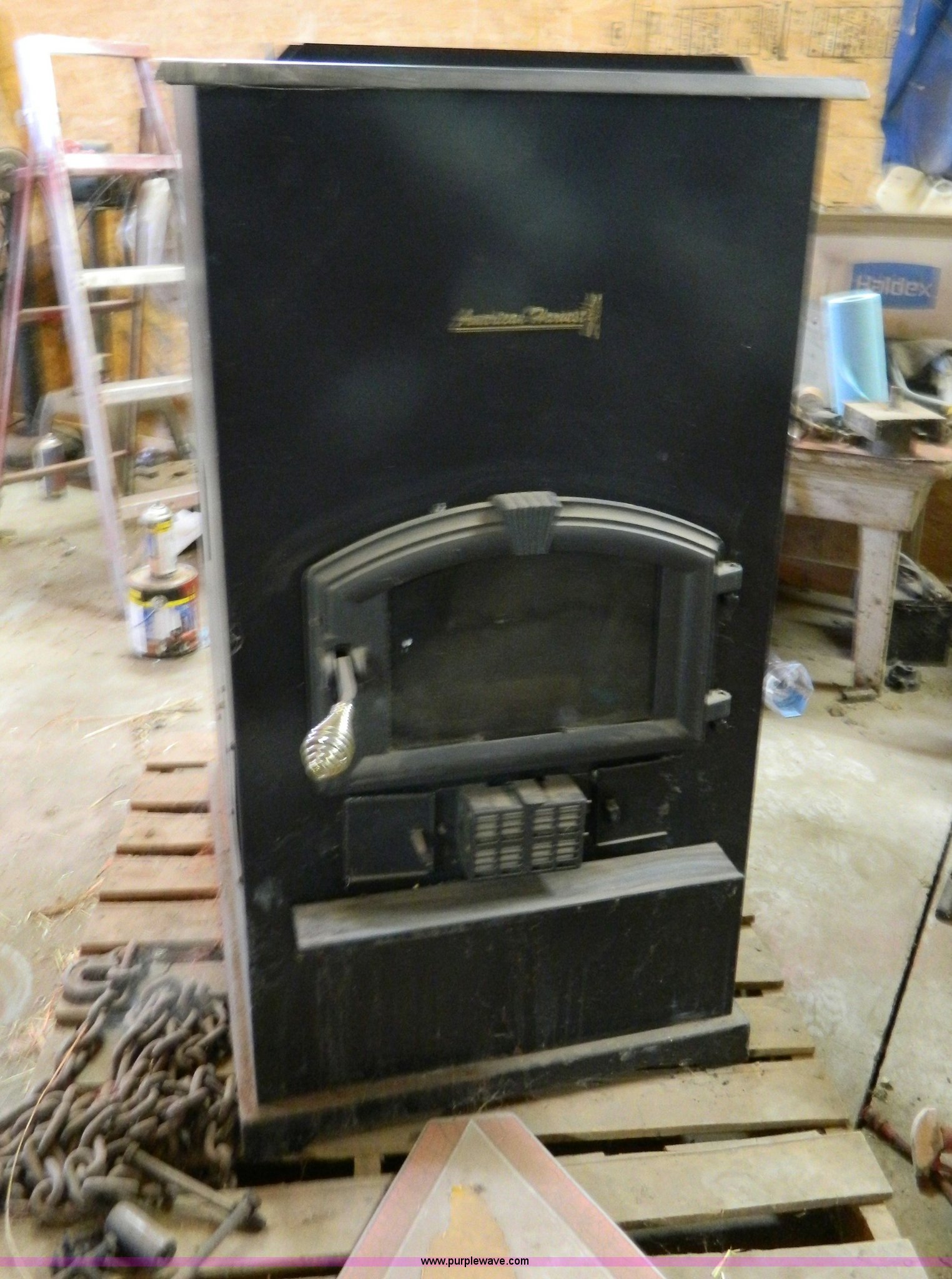 2006 American Harvest 6100 corn/wood pellet heating stove in Belleville, KS  | Item G7533 sold | Purple Wave