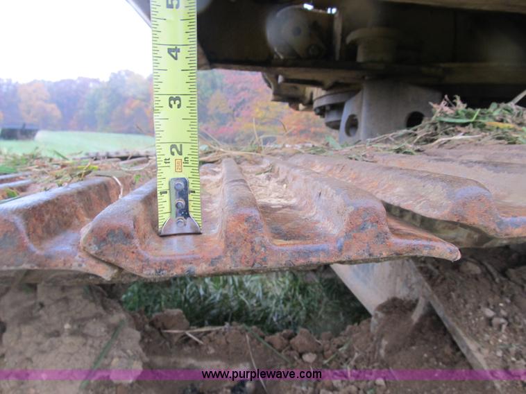 image for item B2927 1985 Caterpillar 225 excavator