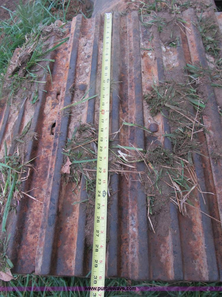 image for item B2927 1985 Caterpillar 225 excavator