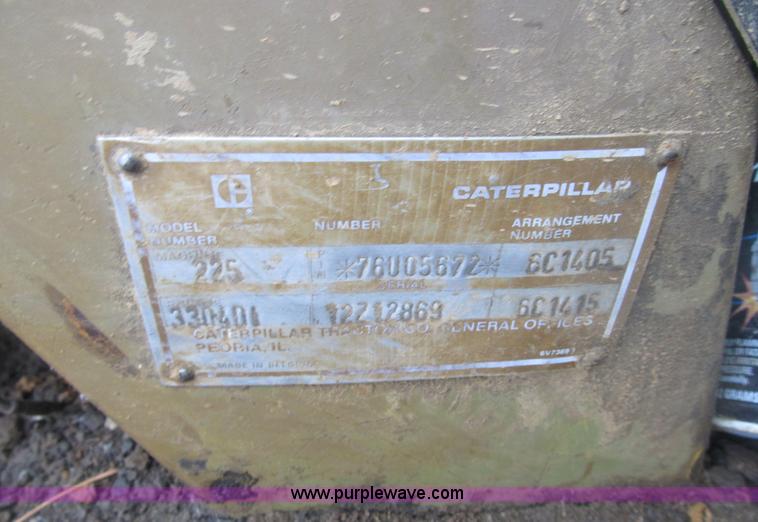 image for item B2927 1985 Caterpillar 225 excavator