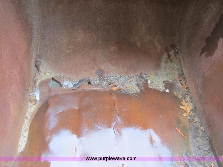 image for item B2927 1985 Caterpillar 225 excavator