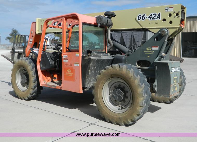 image for item B3935 2003 JLG Gradall G6-42A telehandler