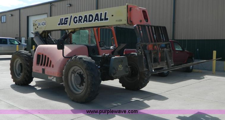 image for item B3935 2003 JLG Gradall G6-42A telehandler
