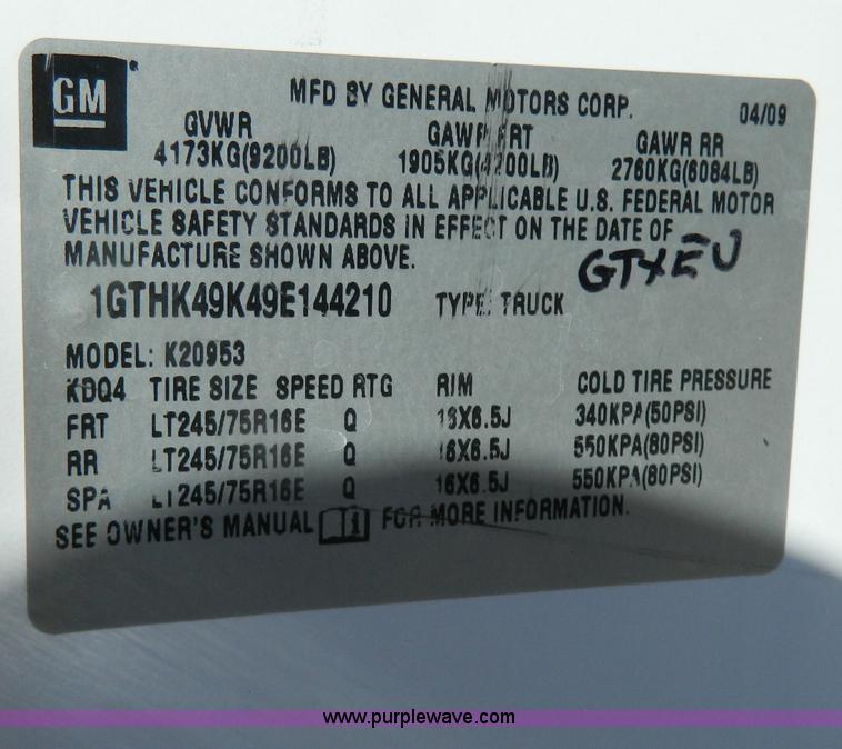 image for item B3944 2009 GMC Sierra K2500HD Extended Cab pickup truck