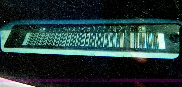 image for item B3944 2009 GMC Sierra K2500HD Extended Cab pickup truck