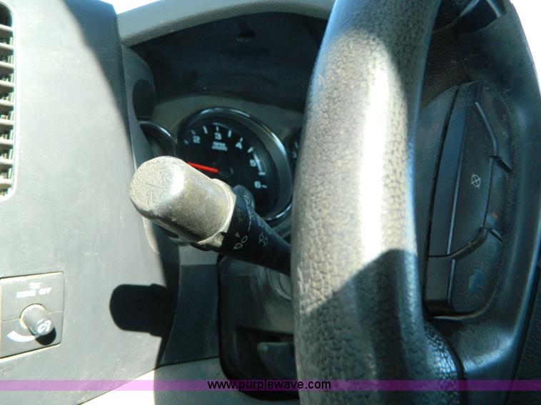 image for item B3945 2009 Chevrolet Silverado K2500HD Crew Cab pickup truck