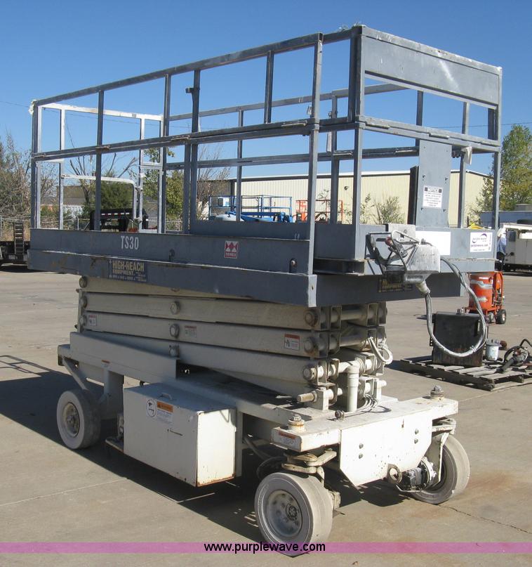 image for item B8264 Terex/Marklift CH30EP scissor lift