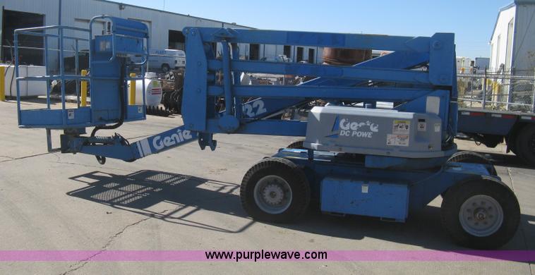 image for item B8268 1993 Genie Z-45/22 knuckle boom lift