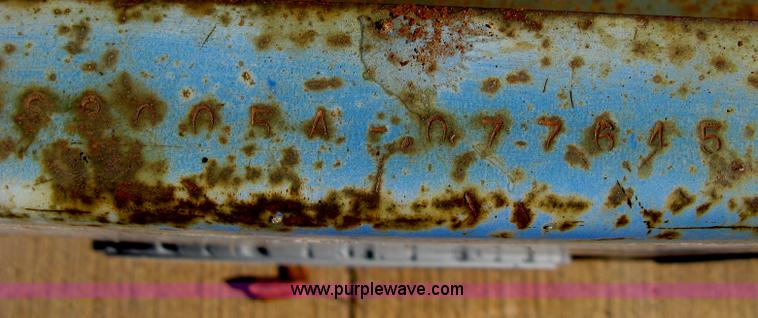 image for item B8269 2005 Genie GS-1930A scissor lift