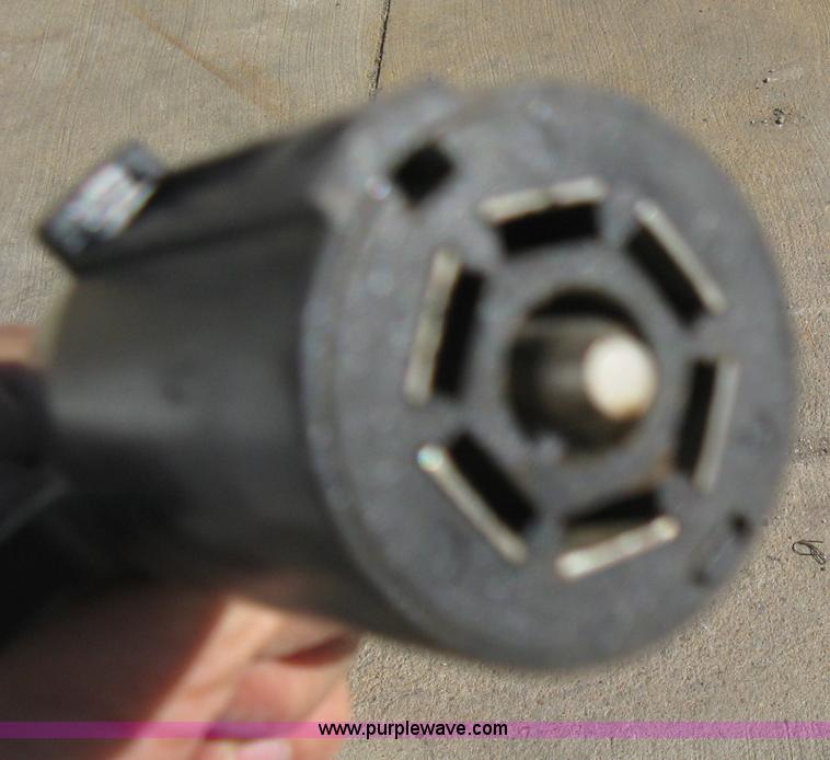 image for item B8273 1981 Fruehauf tandem axle cargo trailer