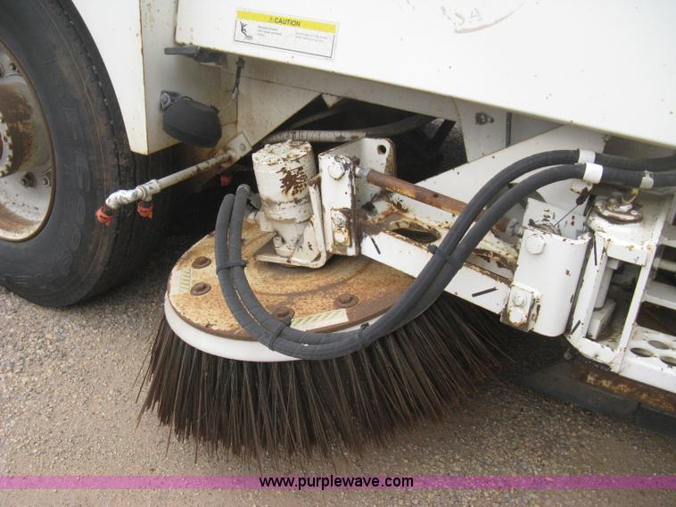 image for item B8288 1998 Elgin Pelican Series P street sweeper