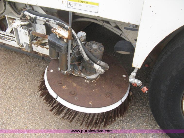 image for item B8288 1998 Elgin Pelican Series P street sweeper