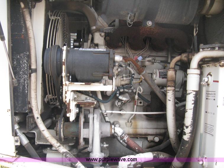 image for item B8288 1998 Elgin Pelican Series P street sweeper