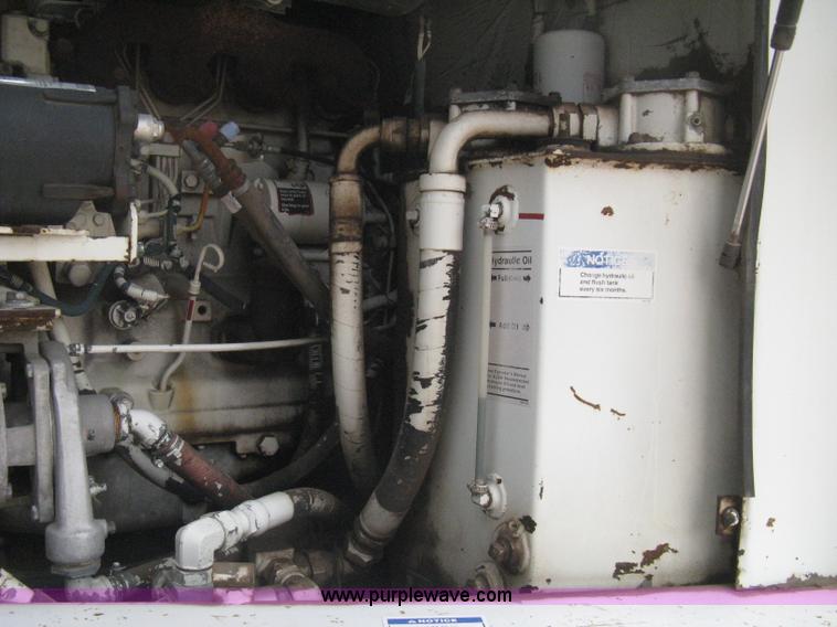 image for item B8288 1998 Elgin Pelican Series P street sweeper