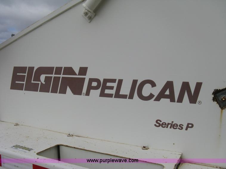 image for item B8288 1998 Elgin Pelican Series P street sweeper