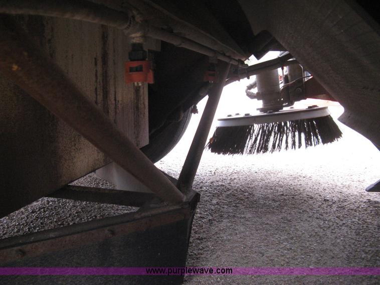 image for item B8288 1998 Elgin Pelican Series P street sweeper