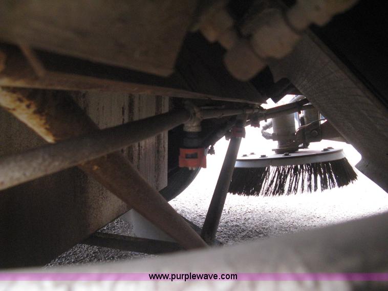 image for item B8288 1998 Elgin Pelican Series P street sweeper