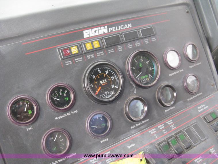 image for item B8288 1998 Elgin Pelican Series P street sweeper