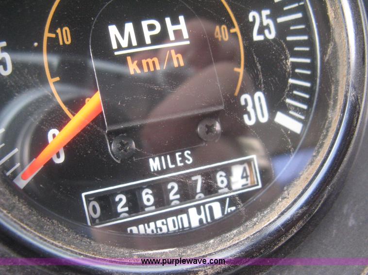 image for item B8288 1998 Elgin Pelican Series P street sweeper