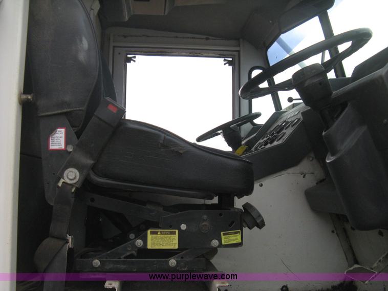 image for item B8288 1998 Elgin Pelican Series P street sweeper