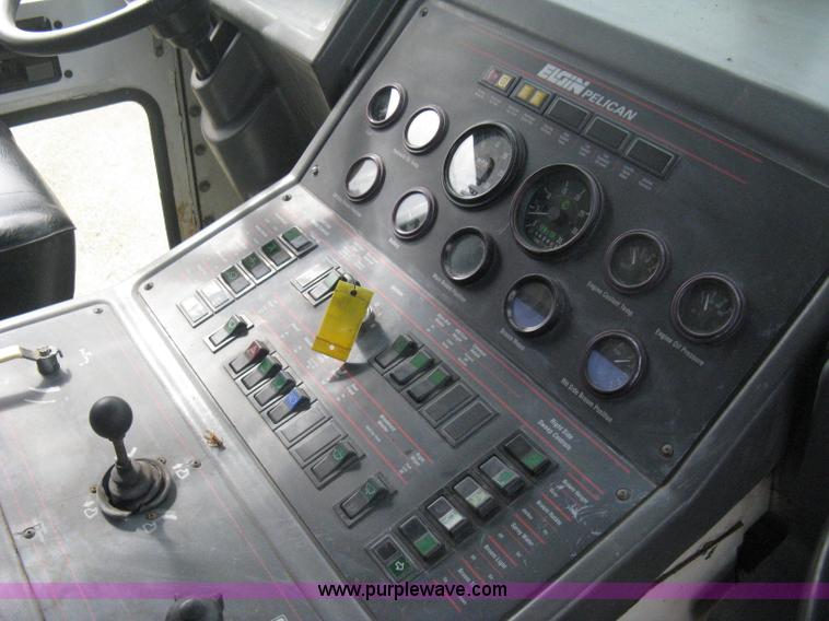 image for item B8288 1998 Elgin Pelican Series P street sweeper